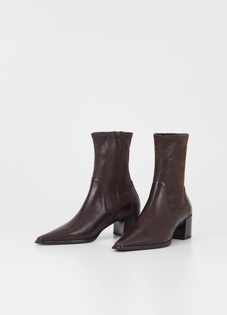 Vagabond Giselle Boot in Chocolate