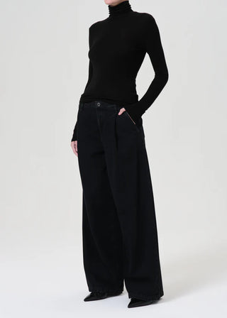 Agolde Pascale Turtleneck in Black