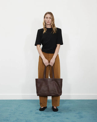 The Horse Teddy Tote in Coffee
