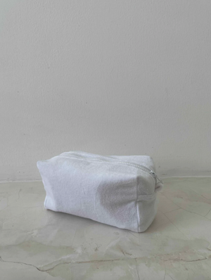 Les Basics Towel Pouch in White