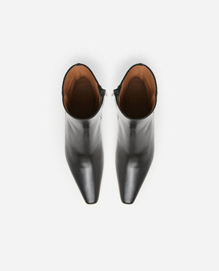 Flattered Xena Leather Boot in Black