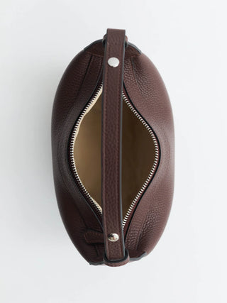 The Horse Harri Bag in Coffee