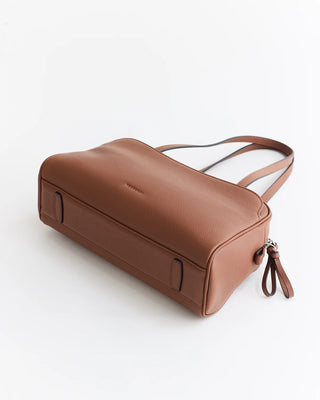 The Horse Maggie Shoulder Bag in Deep Honey ~ Coming Soon