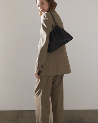 The Horse Fin Drawstring Bag in Black