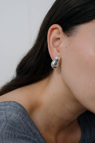 Kara Yoo Willa Studs Gold Plated Brass
