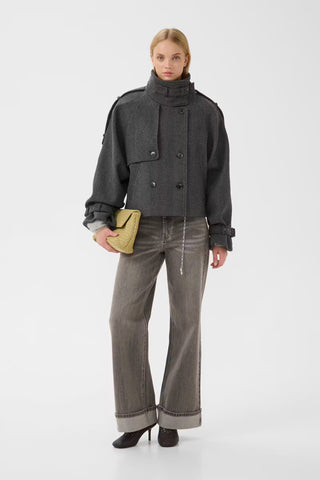 Gestuz Gzavic Short HB Jacket in Herringbone Black