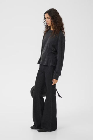 Gestuz Gzmanzi Waist Pullover in Deep Graphite Melange