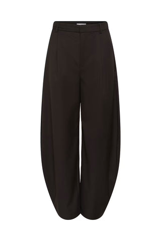 Gestuz Gzcallia Mw Barrel Pants in Ganache