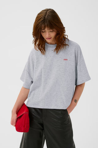 Gestuz Gilsa Mel Tee in Light Grey