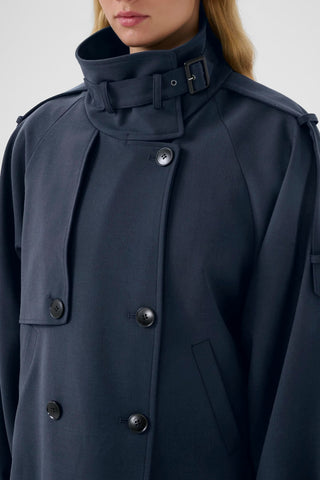 Gestuz Avic Short Trench - Sky Captain