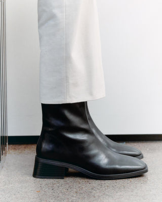 Vagabond Blanca Boot - Black