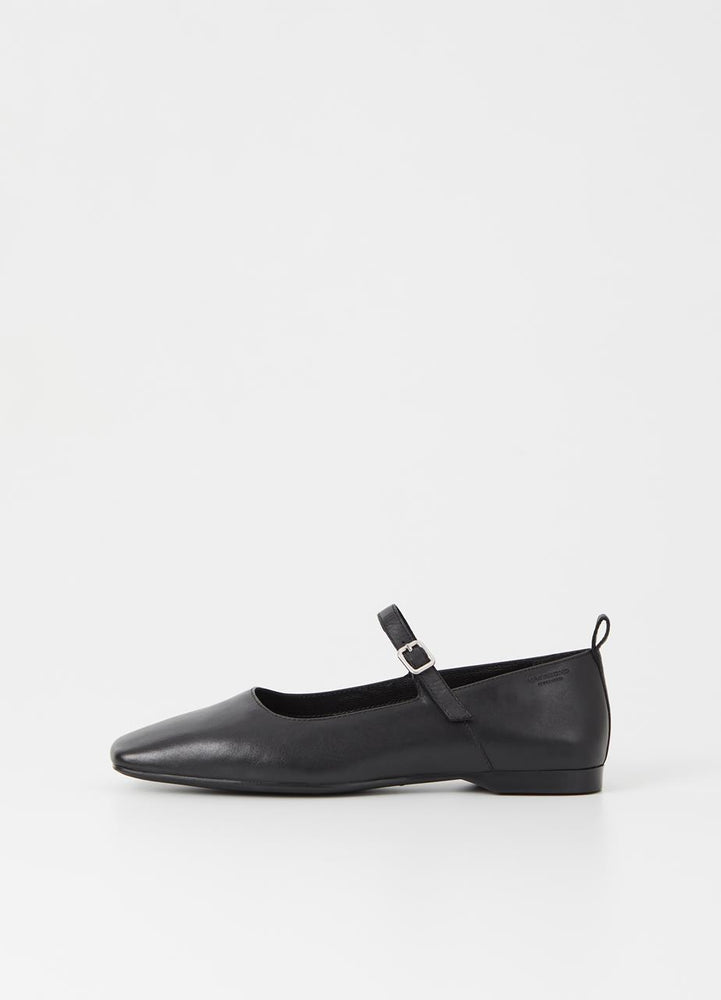 Vagabond Delia Ballet Flat Shoe