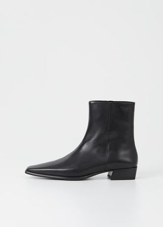 Vagabond Nella Boot in Black