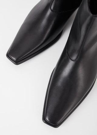 Vagabond Nella Boot in Black