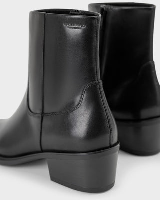Vagabond Kelsey Boot in Black