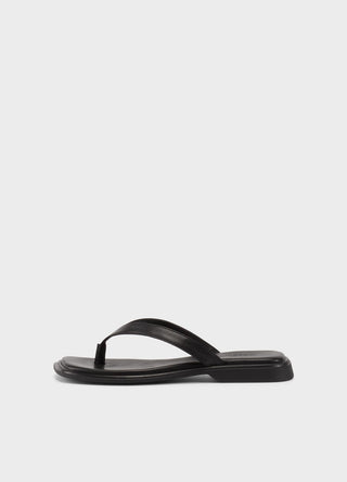 Vagabond Izzy Sandal - Black