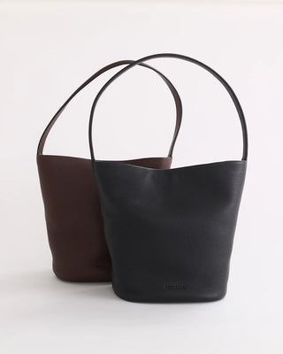The Horse Esme Tote in Black