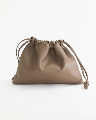 The Horse Fin Drawstring Bag in Mushroom