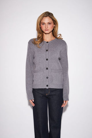 John + Jenn Iris in Grey Owl