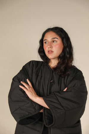 
            
                Load image into Gallery viewer, Digo Studios Rebecca Quilted Jacket
            
        