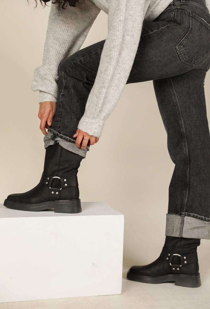 Buy Vagabond Tara Laced Boots - Black | Nelly.com