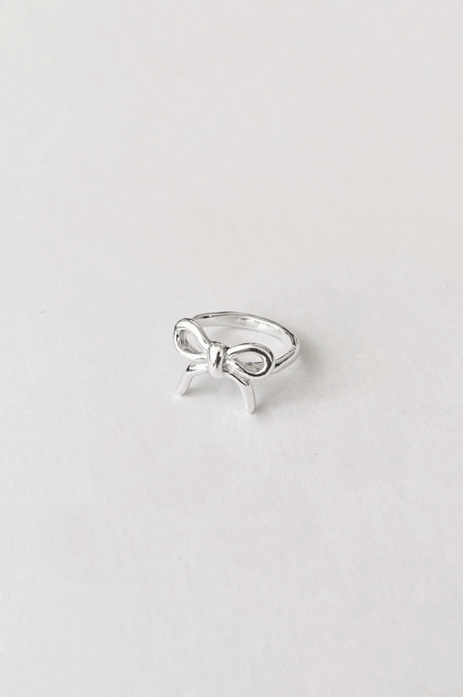 
            
                Load image into Gallery viewer, Kara Yoo Maisie Ring Sterling Silver
            
        