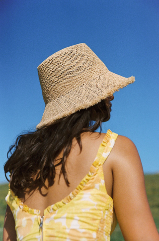 Lack of Color Reef Bucket Hat in Fray Natural