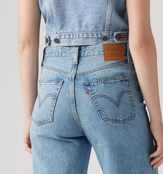 Levi's Ribcage Wide in Far & Wide