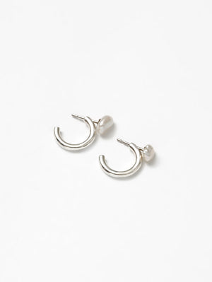 
            
                Load image into Gallery viewer, Wolf Circus Fraser Earring in Silver
            
        