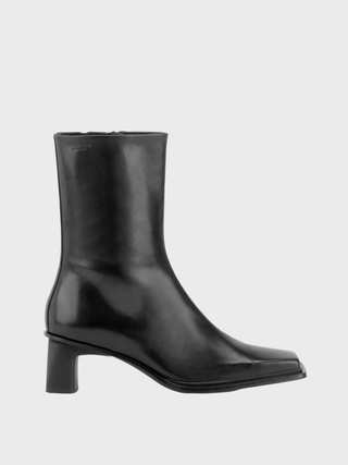 Vagabond Elvina Boot in Black