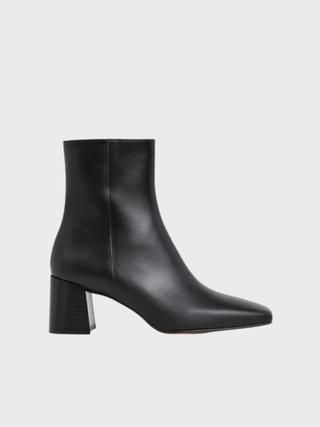 Flattered Cay Leather Boot in Black