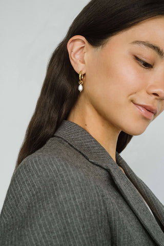 Uma Hoops + Pearl Drop Charm: Gold plated Brass