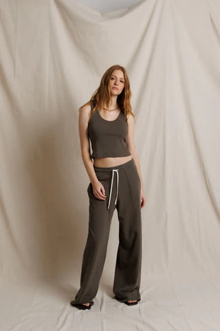Perfectwhitetee Blondie Tank - Dark Olive