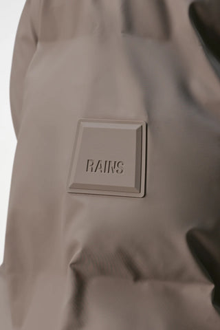 Rains Alta Short Puffer Jacket W3T3 in Cinder