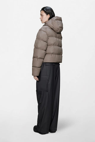 Rains Alta Short Puffer Jacket W3T3 in Cinder