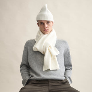 Le Bonnet Knitted Scarf in Snow