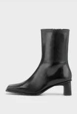 Vagabond Elvina Boot in Black
