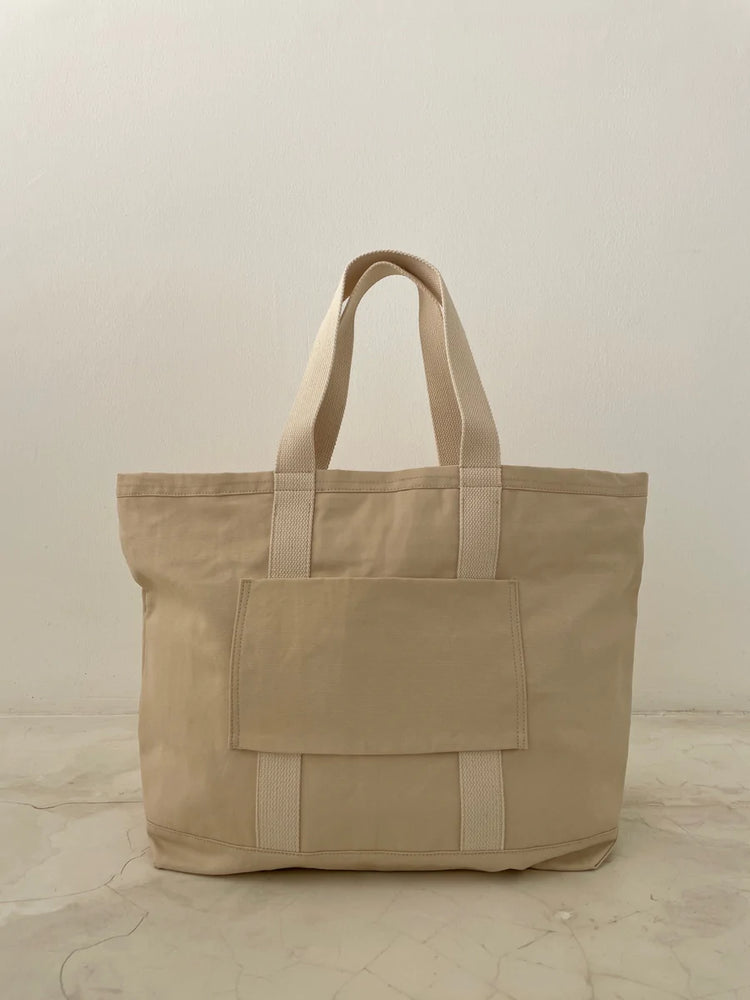 
            
                Load image into Gallery viewer, Les Basics Essential Tote Bag
            
        