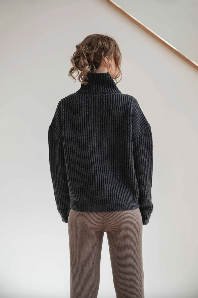 
            
                Load image into Gallery viewer, Carolyn Ferreira Ezra Half Zip Sweater
            
        