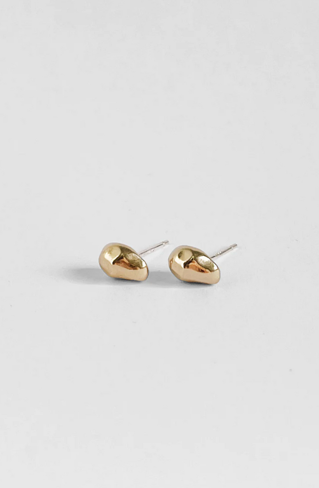 Kara Yoo Pebble Studs