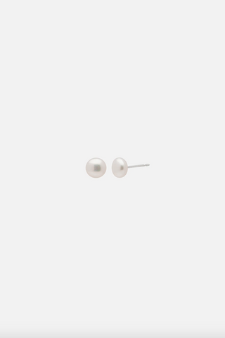 Kara Yoo Button Pearl Studs