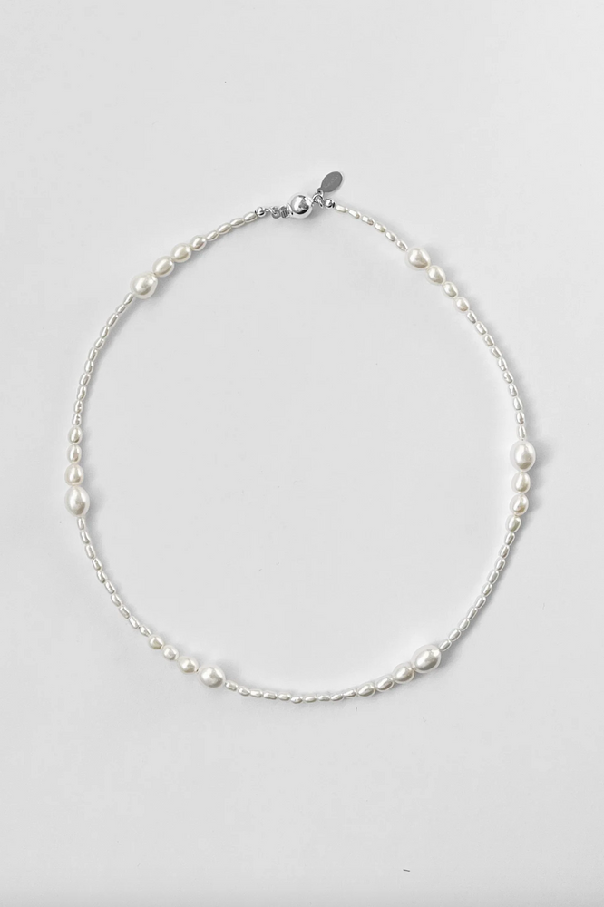 Kara Yoo Avery Pearl Necklace